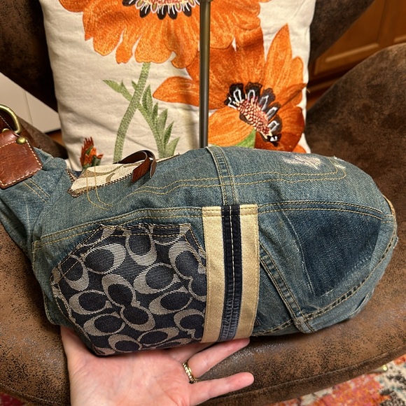 COACH DENIM HOBO BAG HANGTAGS 10016 LIMITED EDITION PATCHWORK Y2K CRESCENT RARE - Picture 13 of 17
